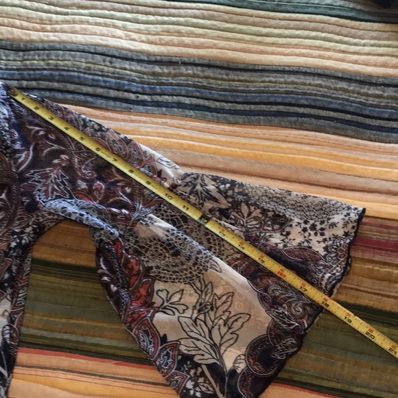 Size medium - Picture 3 of 8